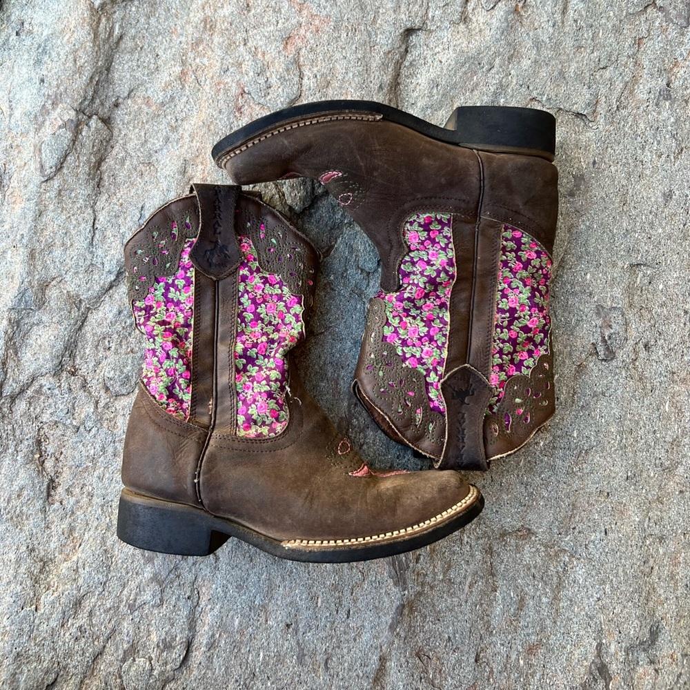 Girls floral leather cowgirl boots